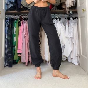BRANDY MELVILLE BLACK JOGGERS